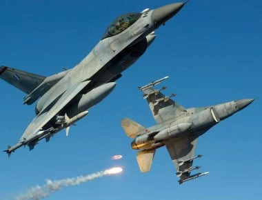 ΓΕΑ: Τα τουρκικά F-16 ήταν «λοκαρισμένα» από μαχητικά της ΠΑ και δεν κατάφεραν να παρενοχλήσουν το ελικόπτερο του Α/ΓΕΣ
